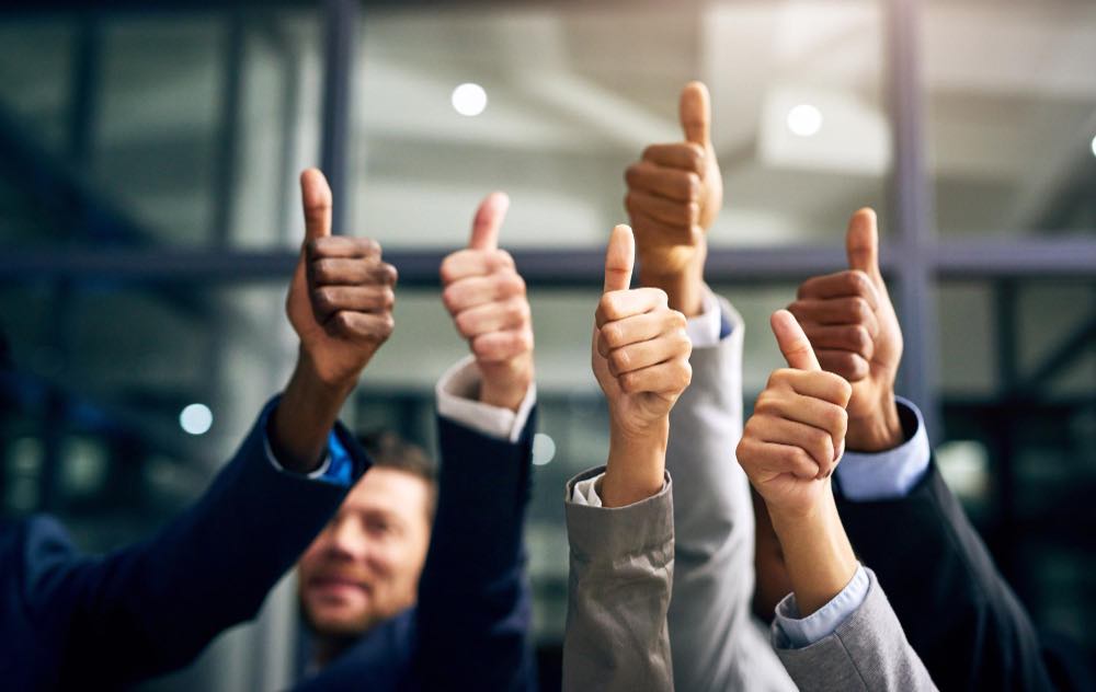 good leaders foster emotional awareness of the team and communicate effectively