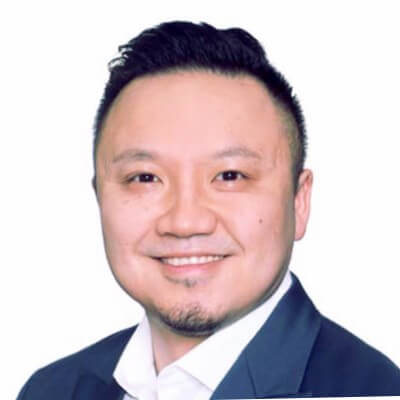 Li Yang is a corporate leader who has benefitted from executive communication coaching with Ellery